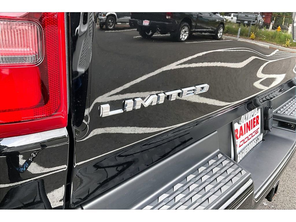 Used 2022 RAM 1500 Limited w/ Body-Colour Bumper Group AWD/4WD image 8