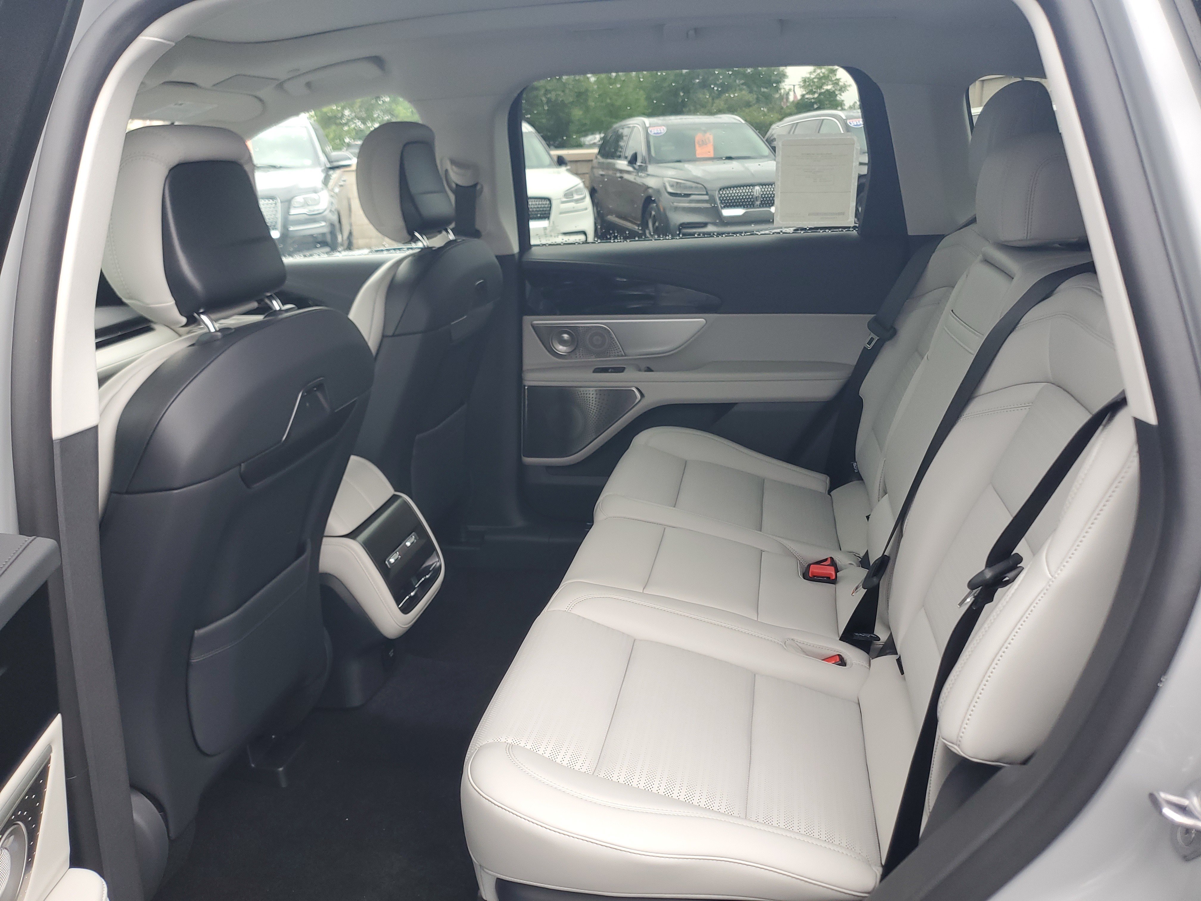 New 2026 Lincoln Nautilus Reserve AWD/4WD image 28