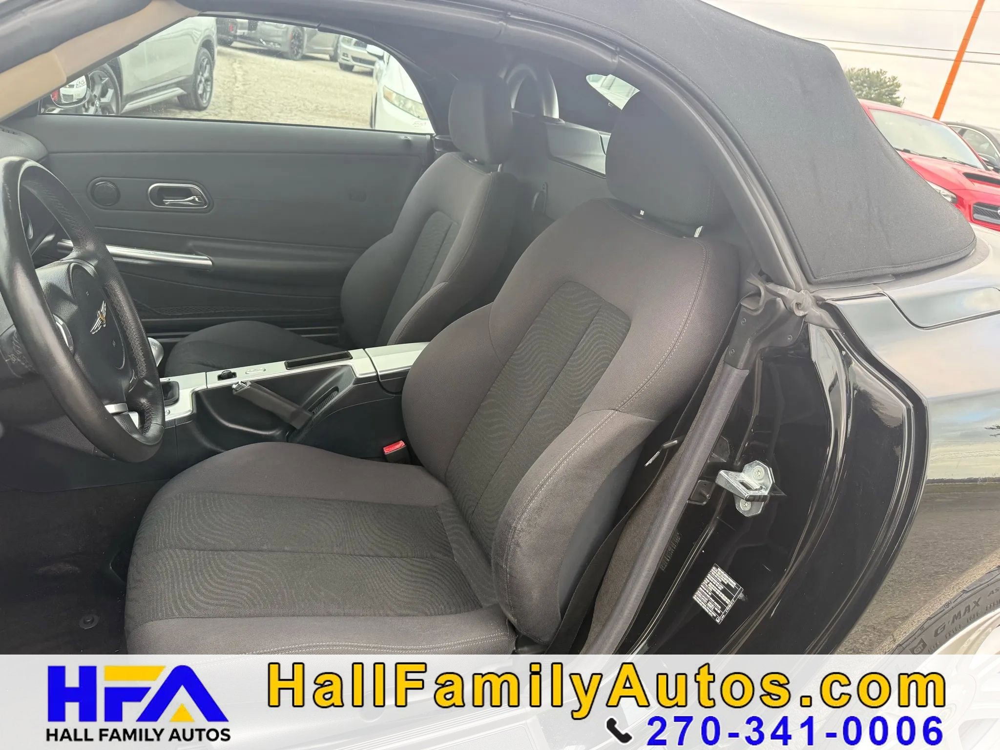 Used 2005 Chrysler Crossfire Convertible RWD image 9