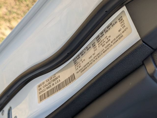 New 2026 Jeep Grand Cherokee L Laredo RWD image 34