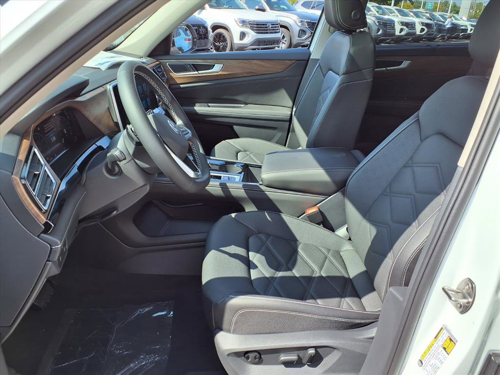 New 2026 Volkswagen Atlas SE image 4