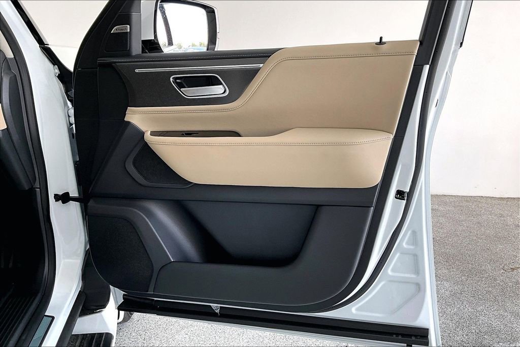 New 2026 INFINITI QX80 Pure w/ Cargo Package RWD image 9