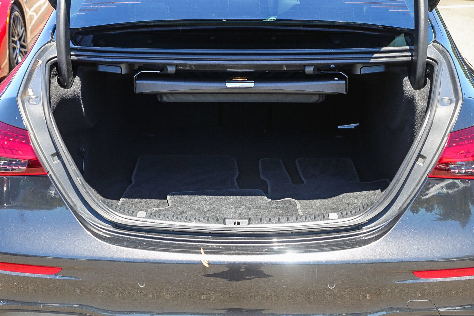Used 2023 Mercedes-Benz E 350 Sedan image 24