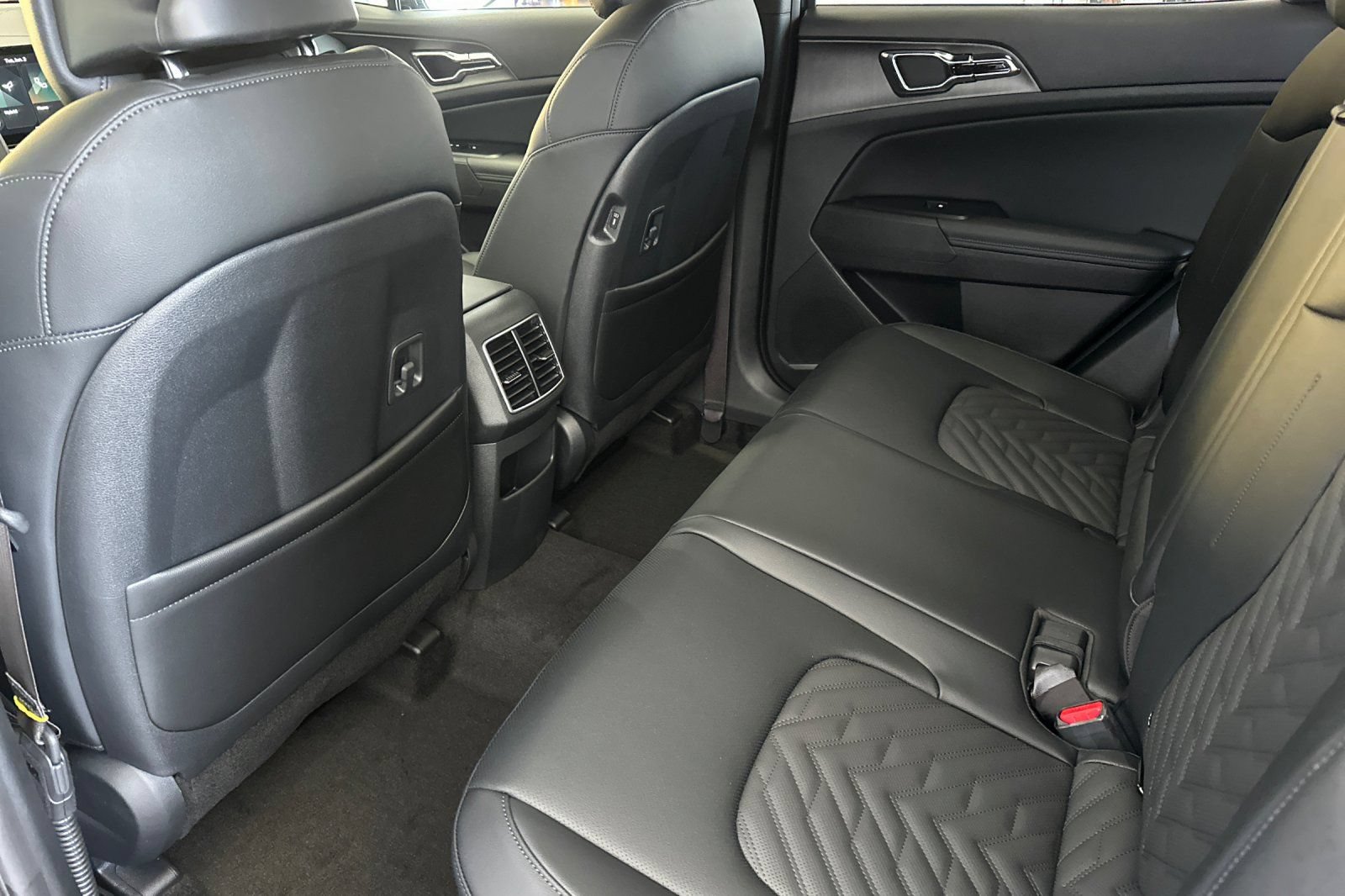 New 2026 Kia Sportage X-Line AWD/4WD image 12