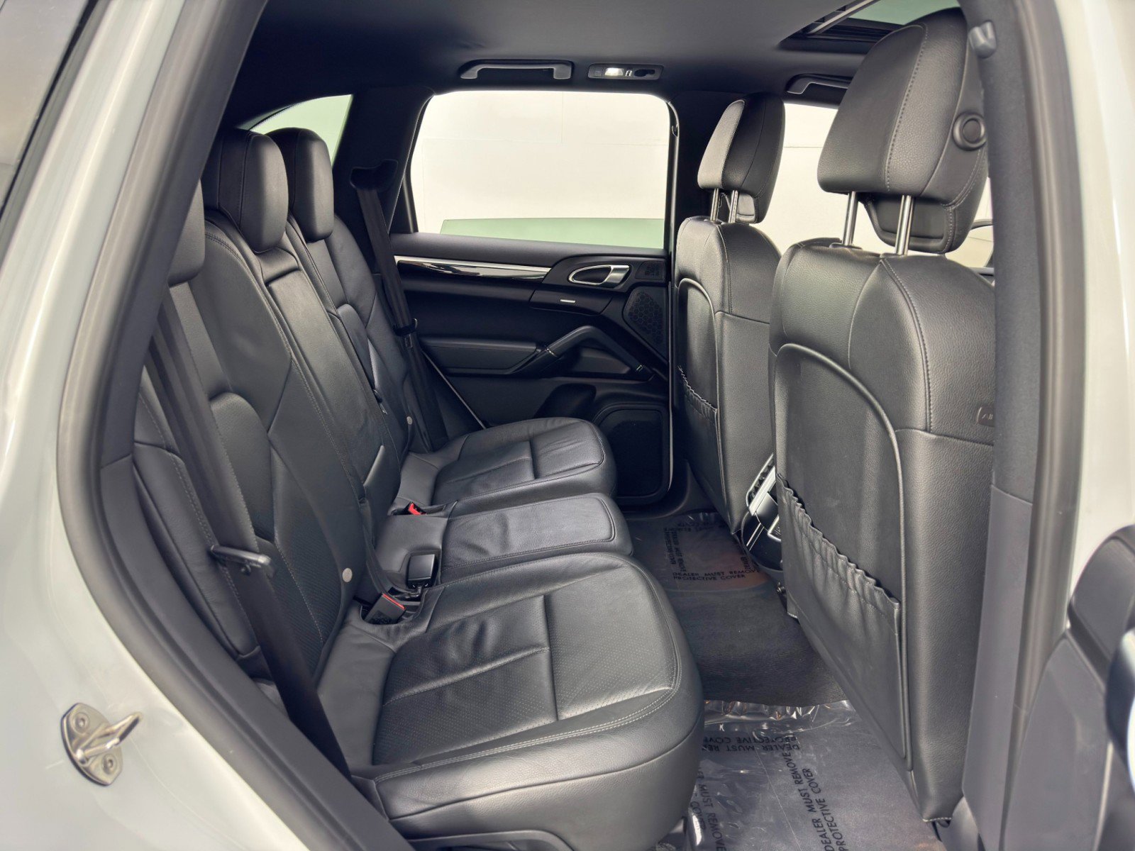 Used 2014 Porsche Cayenne AWD/4WD image 36