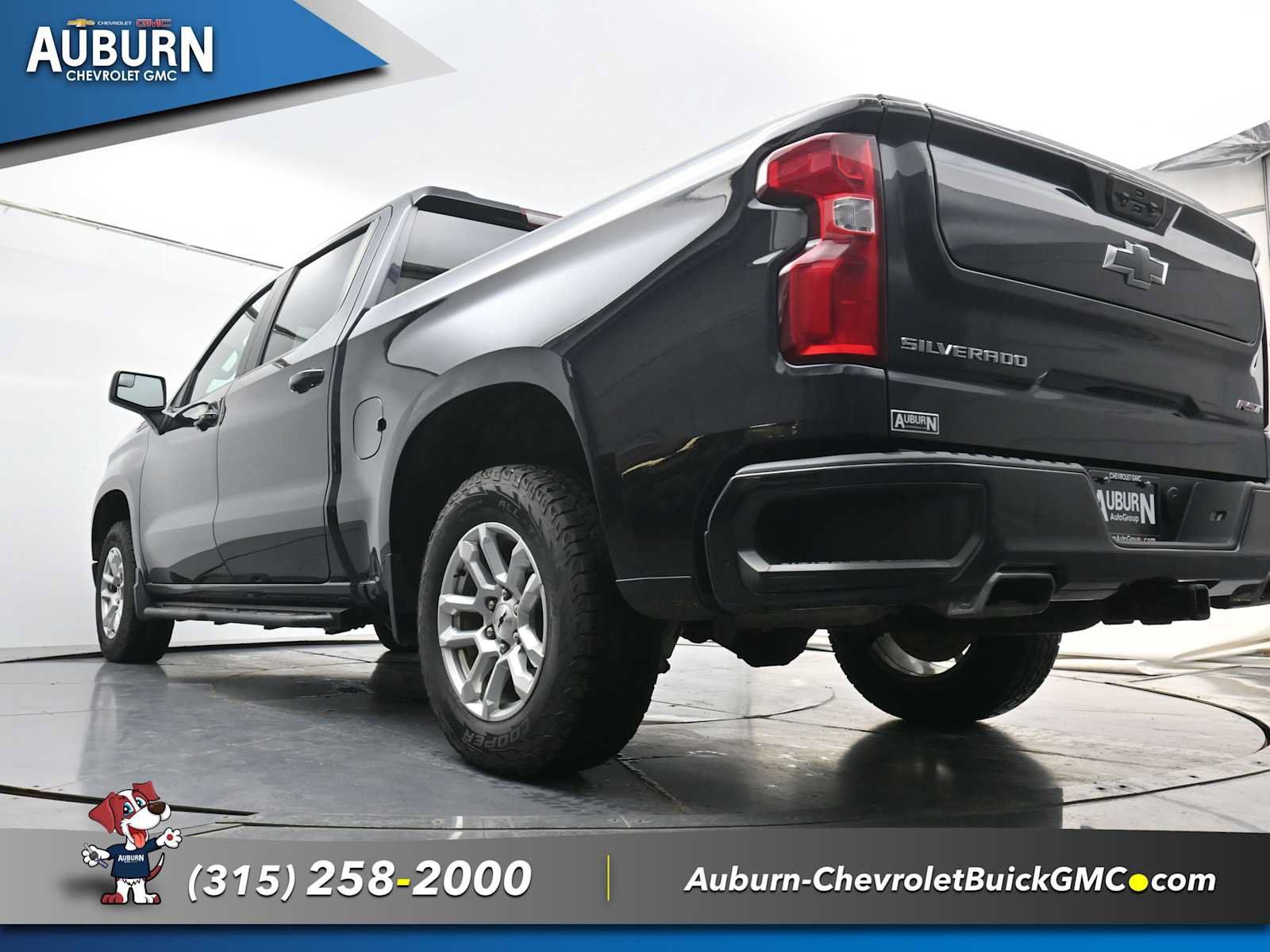 Used 2024 Chevrolet Silverado 1500 RST AWD/4WD image 22