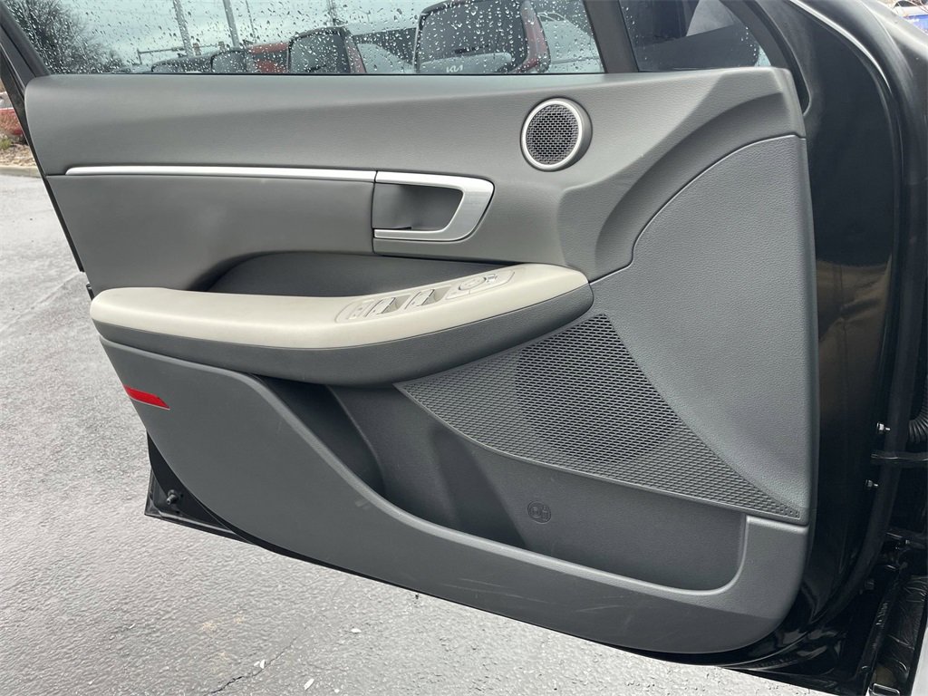 Used 2023 Hyundai Sonata SEL image 19