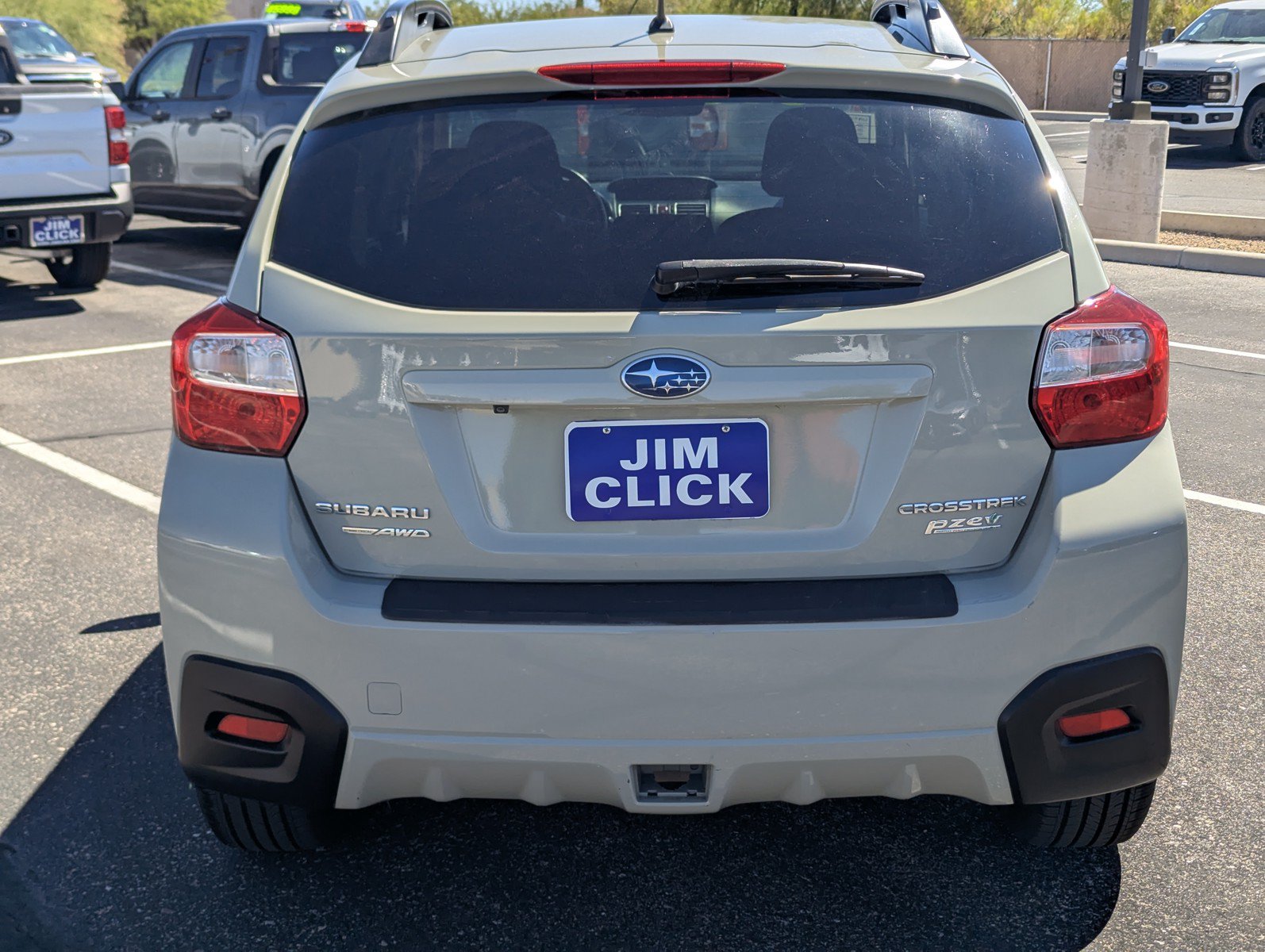 Used 2017 Subaru Crosstrek 2.0i Premium AWD/4WD image 3