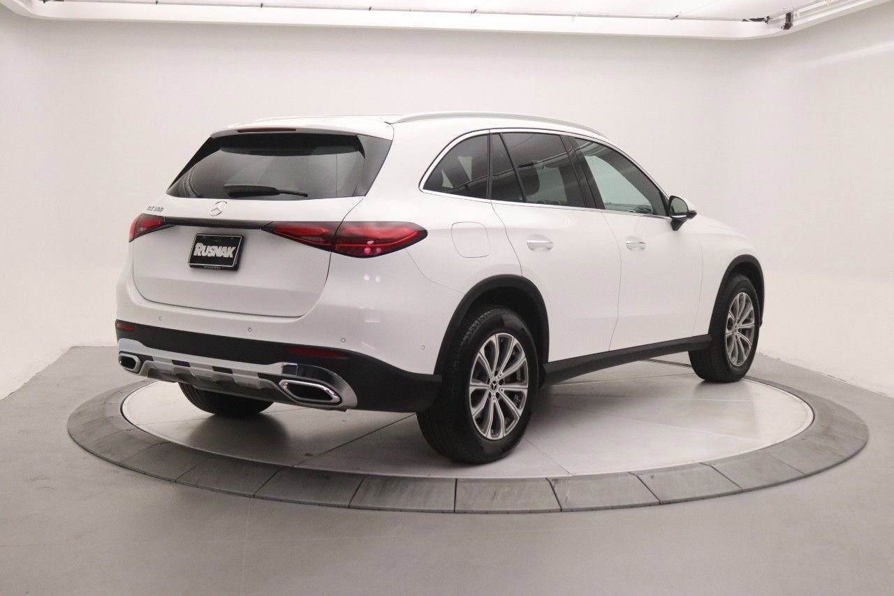 Certified 2026 Mercedes-Benz GLC 300 image 5