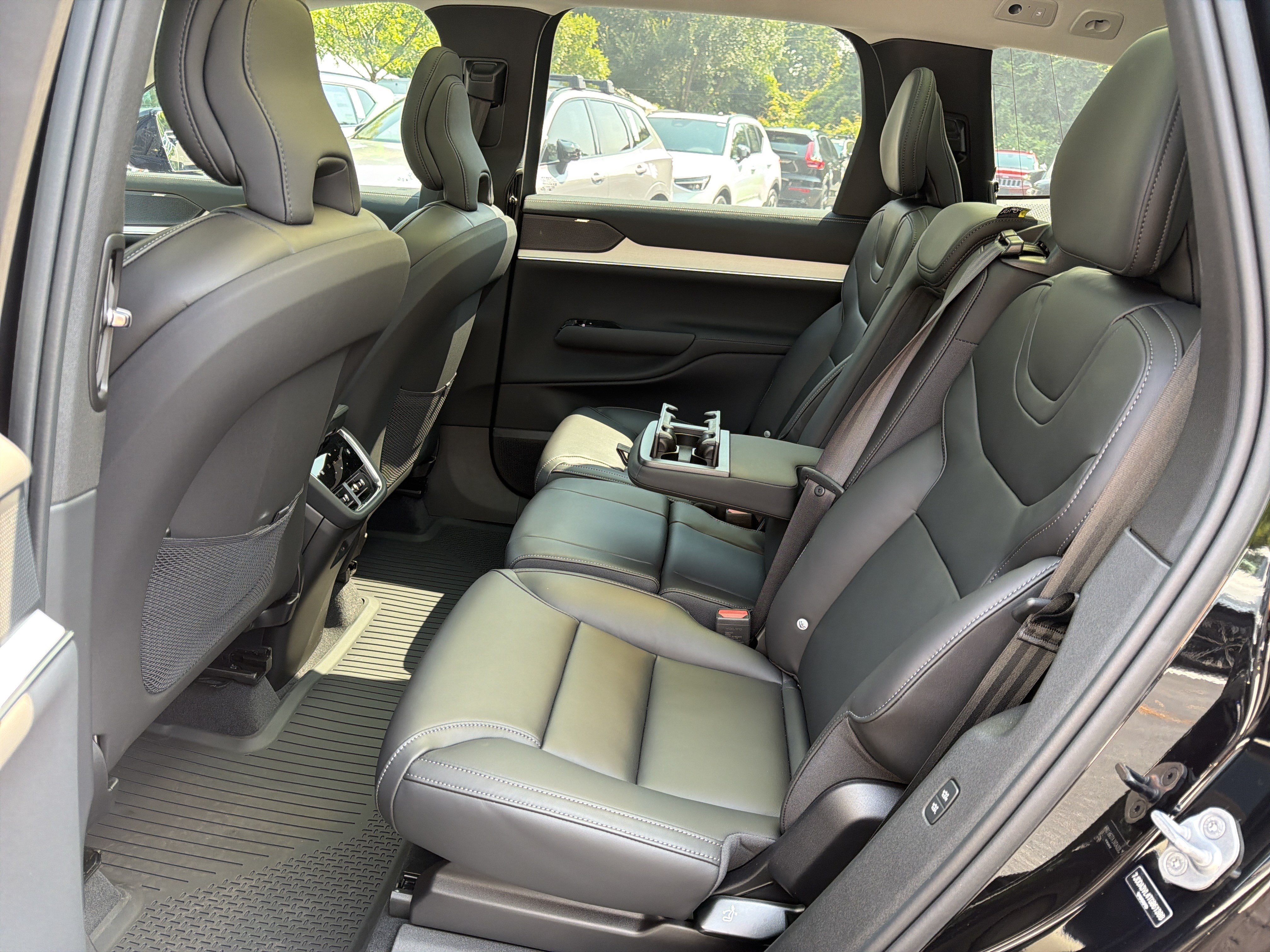 New 2026 Volvo EX90 Ultra AWD/4WD image 33