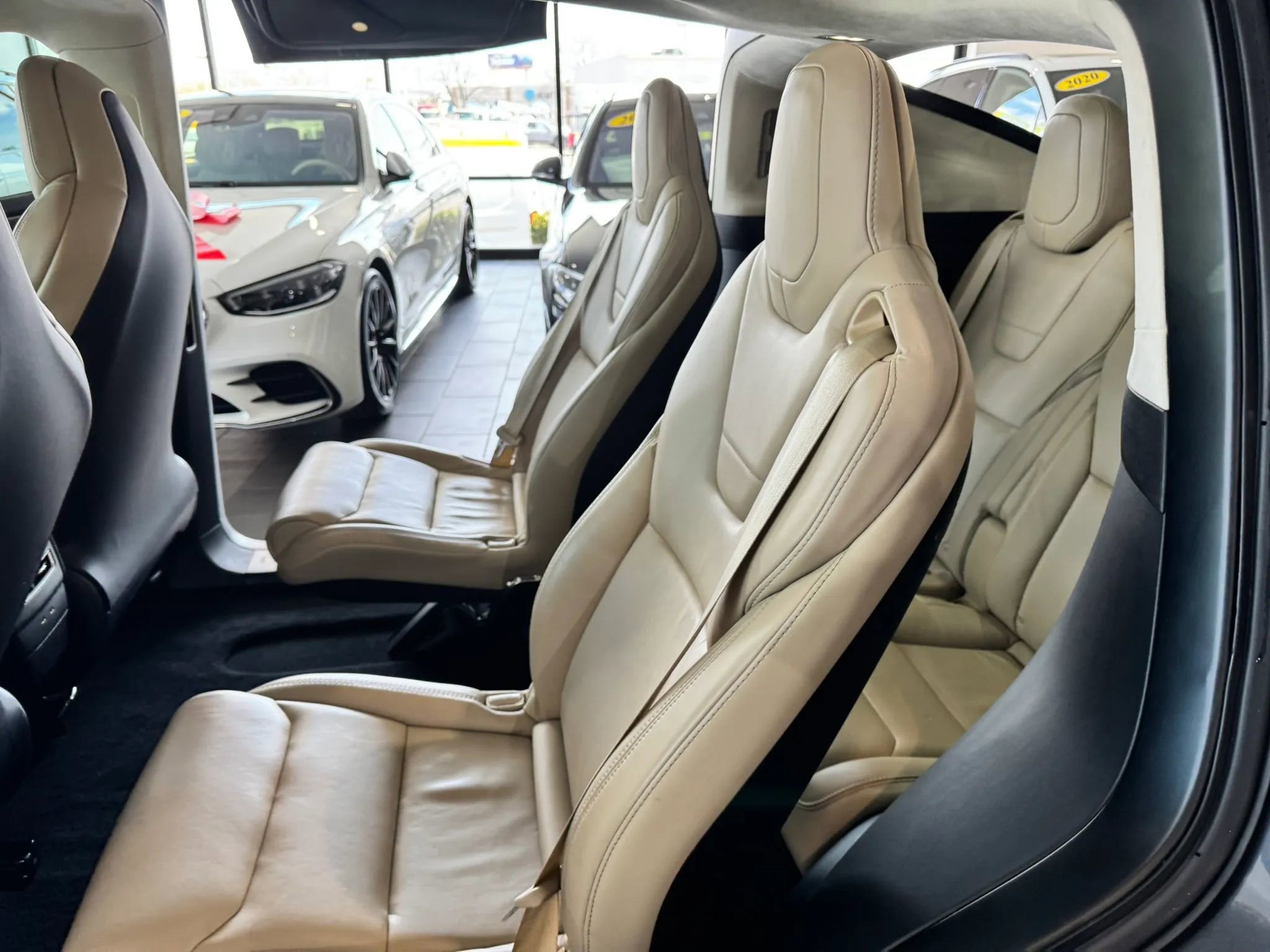 Used 2017 Tesla Model X 90D image 21