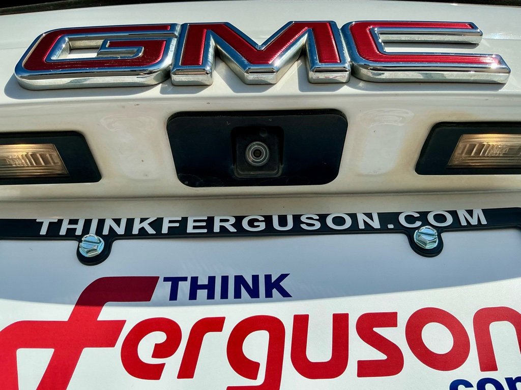 Used 2019 GMC Yukon SLT image 15