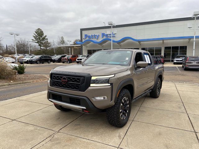 Used 2023 Nissan Frontier PRO-4X w/ Pro Convenience Package image 4