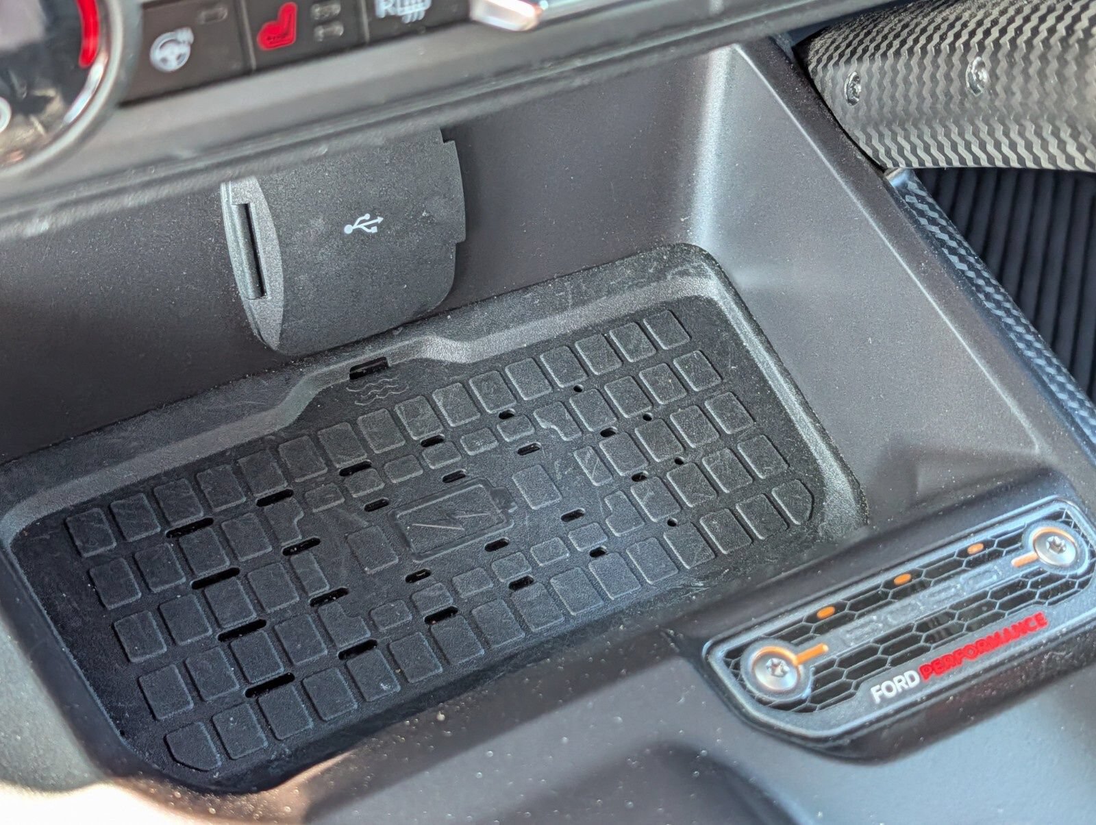 Used 2024 Ford Bronco Raptor w/ Interior Carbon Fiber Pack 6 AWD/4WD image 12