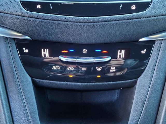 Certified 2022 Cadillac XT5 Luxury image 21