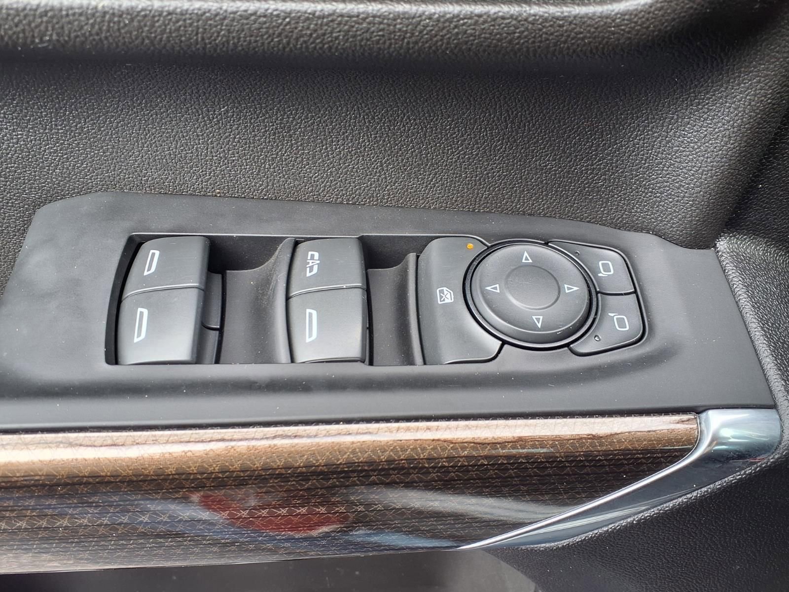 Used 2022 Chevrolet Silverado 2500 LT AWD/4WD image 8