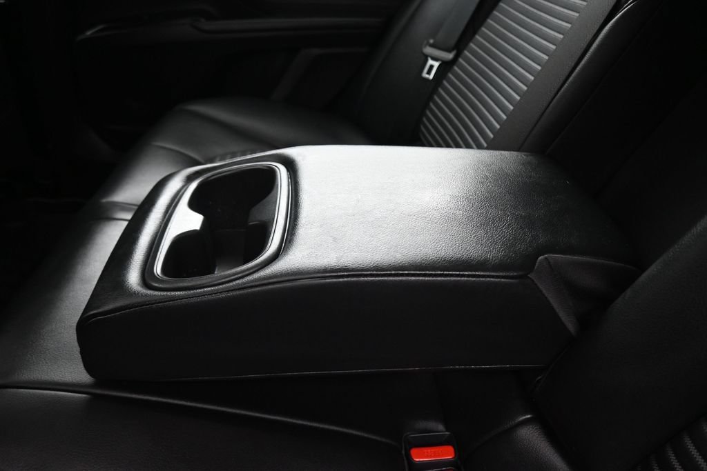 Used 2020 Toyota Camry SE w/ Sunroof Package FWD image 34
