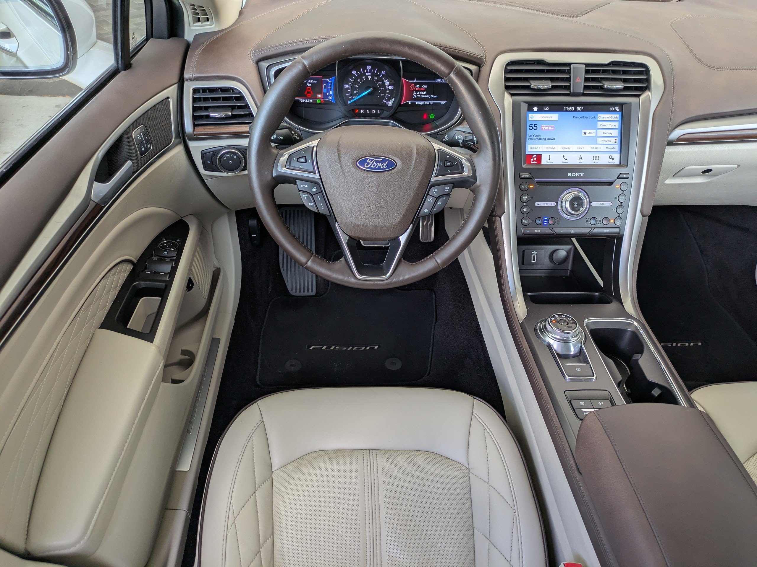 Used 2017 Ford Fusion Platinum FWD image 16