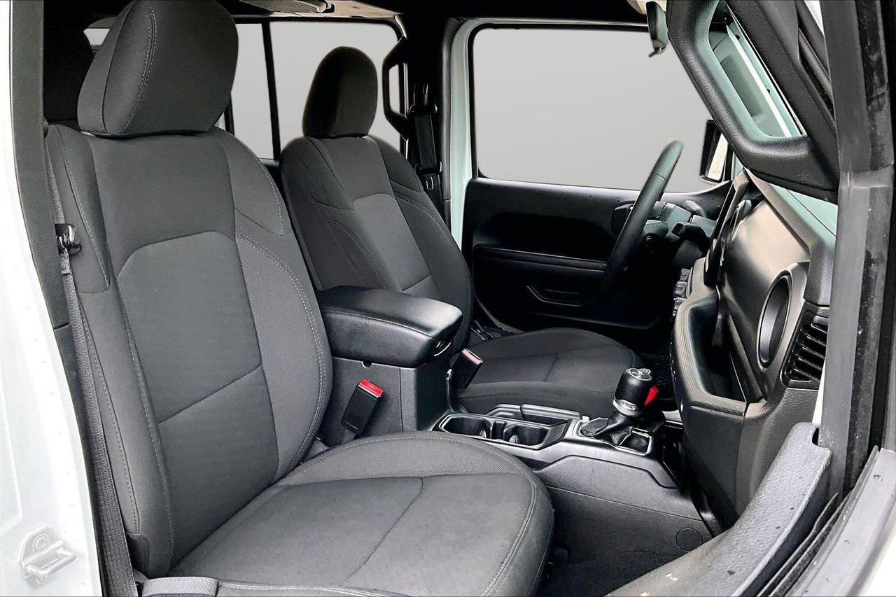 Certified 2023 Jeep Wrangler Unlimited Sport AWD/4WD image 22