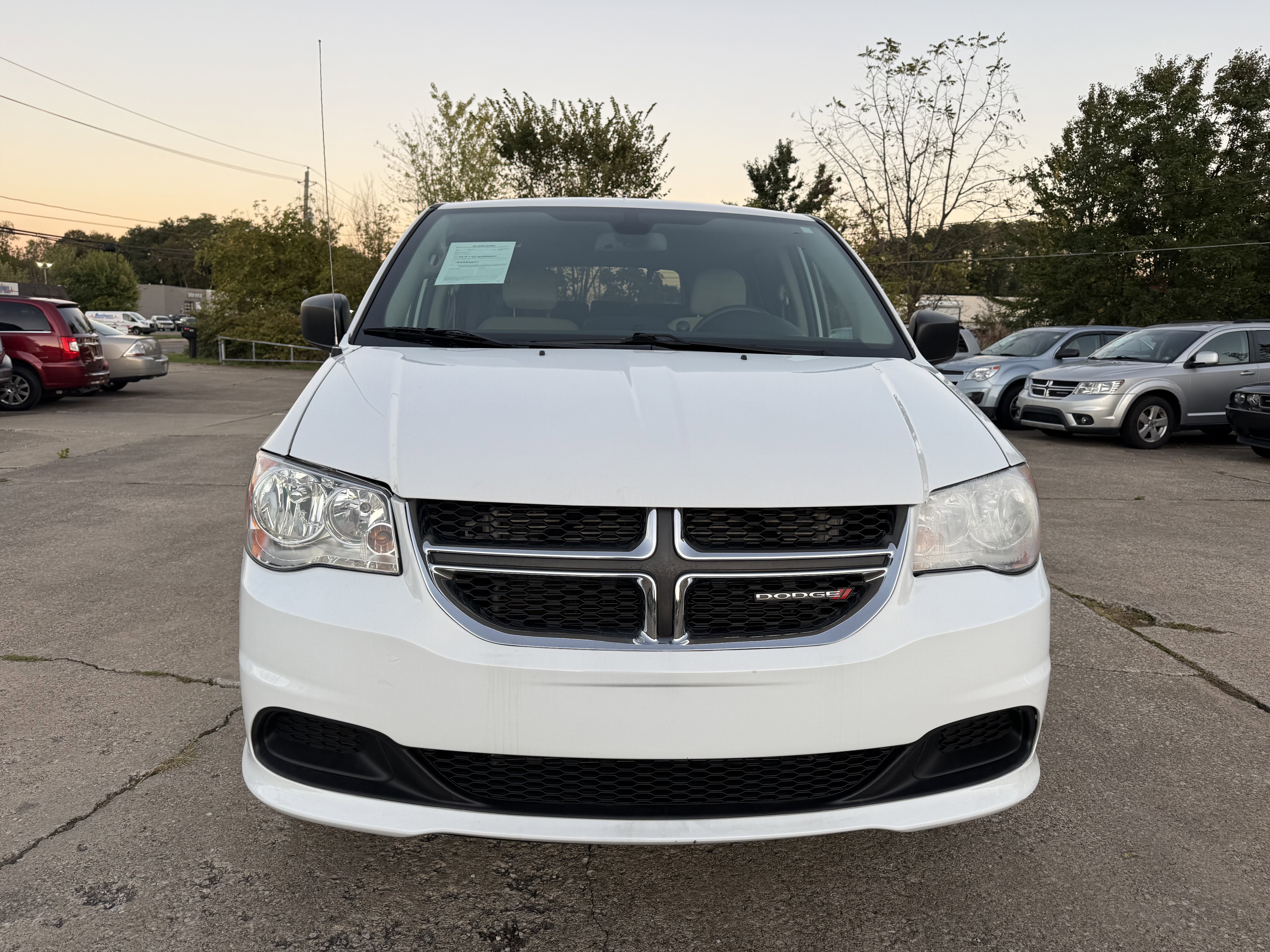 Used 2019 Dodge Grand Caravan SE image 8