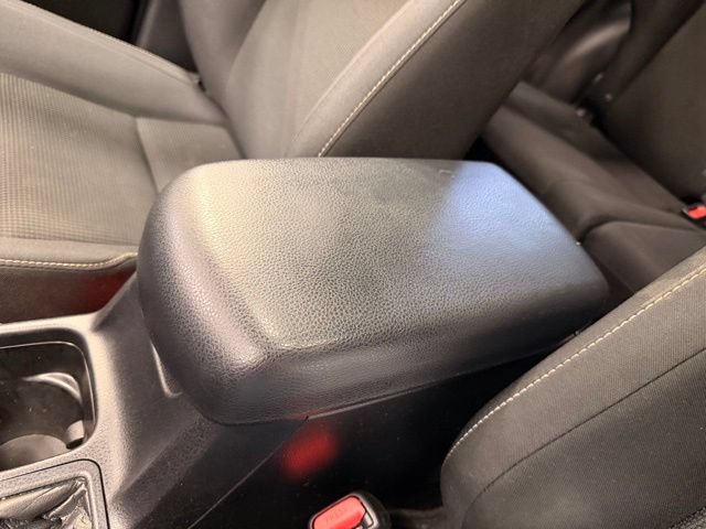 Used 2017 Toyota RAV4 XLE AWD/4WD image 35