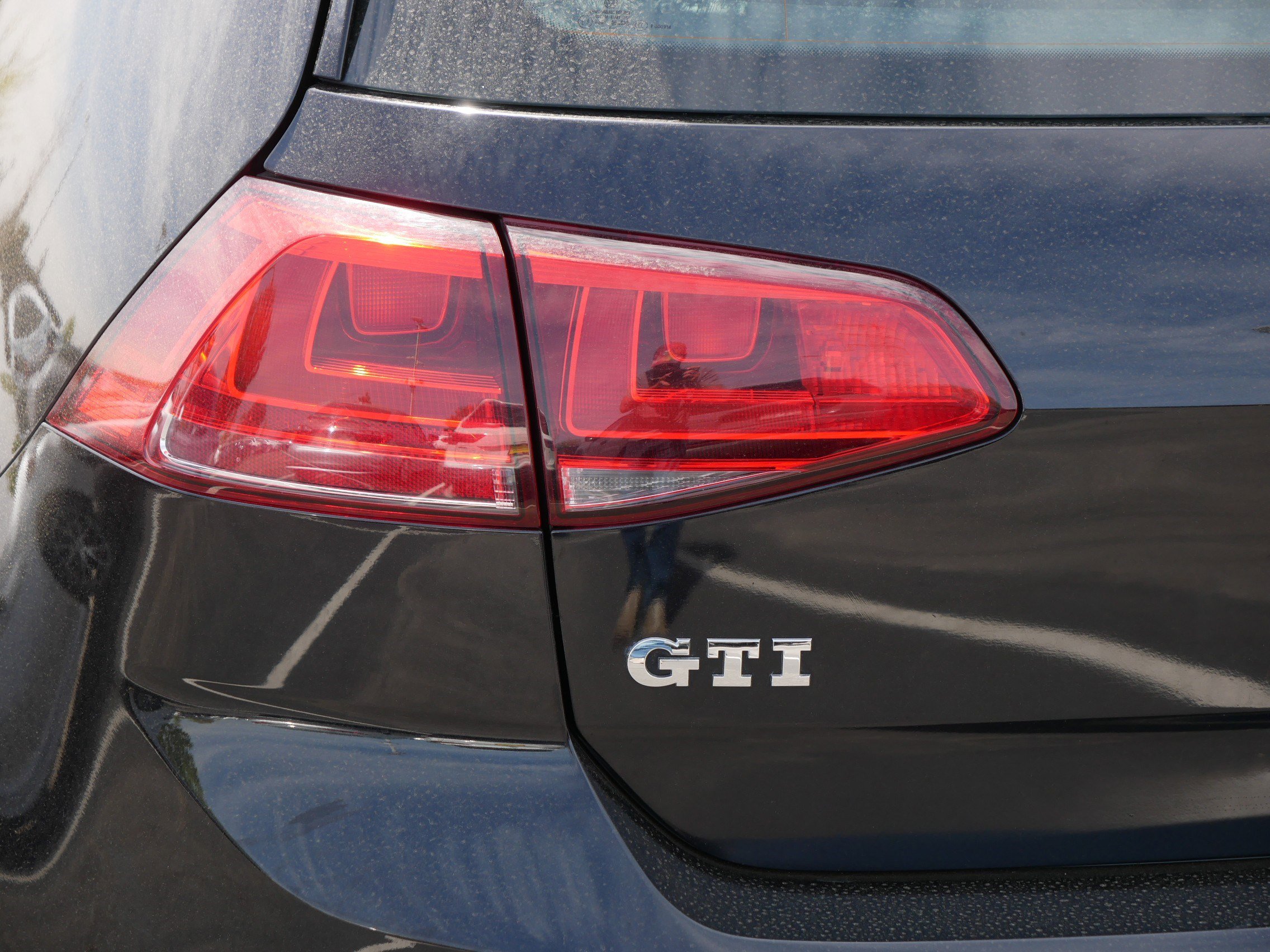 Used 2015 Volkswagen GTI S FWD image 17