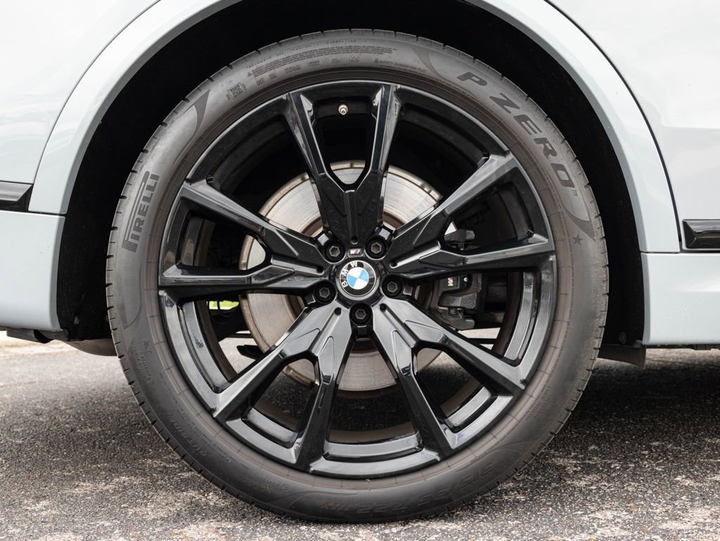 Used 2023 BMW X7 xDrive40i w/ M Sport Package AWD/4WD image 75