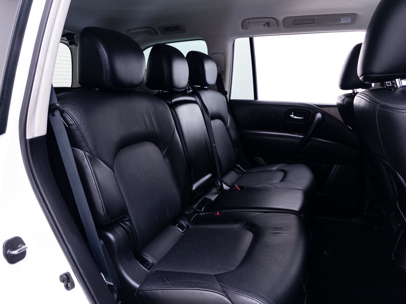 Used 2023 Nissan Armada SL w/ Cargo Package RWD image 43