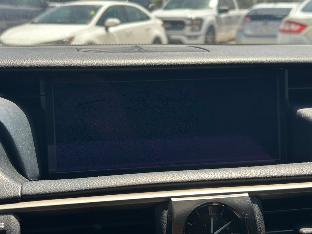 Used 2017 Lexus IS 350 F Sport w/ F Sport Package RWD image 31