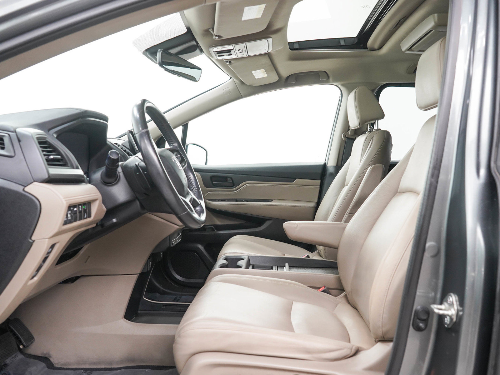 Used 2018 Honda Odyssey EX-L image 24