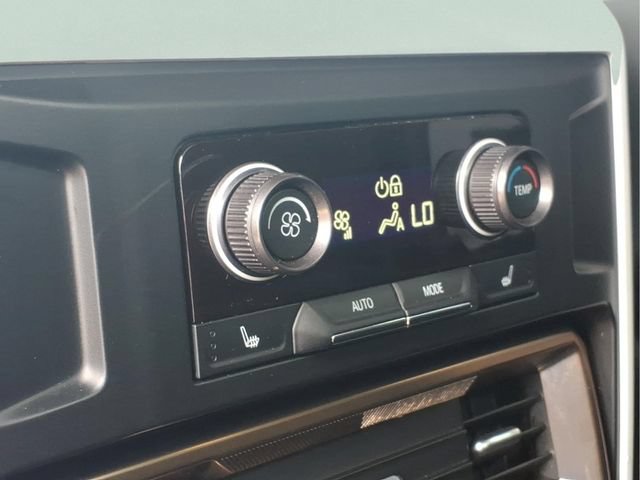 Used 2025 GMC Hummer EV 2X w/ LPO, Sport Package AWD/4WD image 21