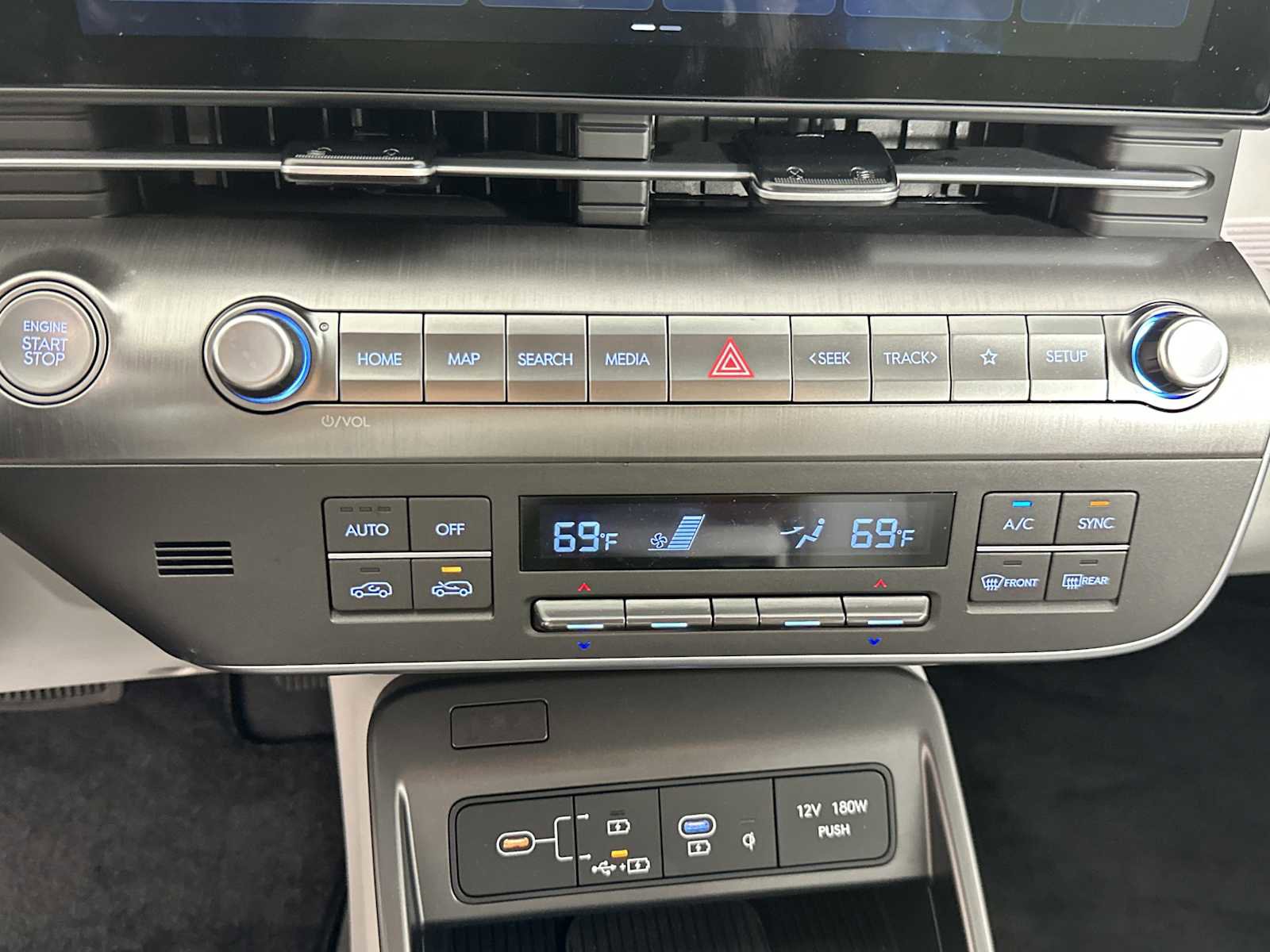 Certified 2026 Hyundai Kona SEL Premium image 21