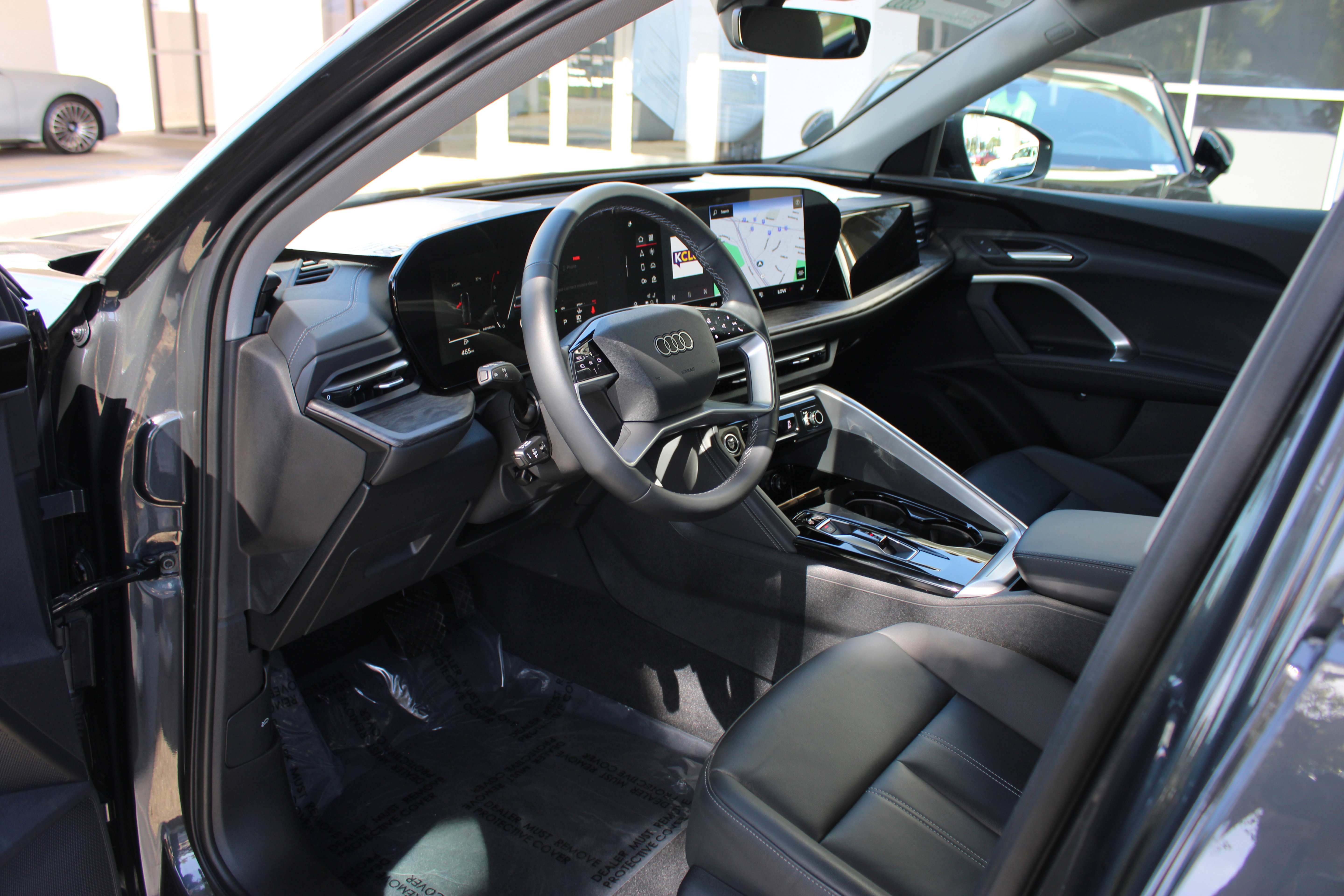Certified 2025 Audi Q5 Premium w/ Convenience Package image 16
