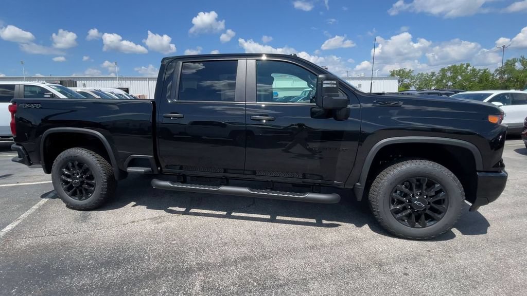 New 2026 Chevrolet Silverado 2500 Custom w/ Custom Value Package AWD/4WD image 3