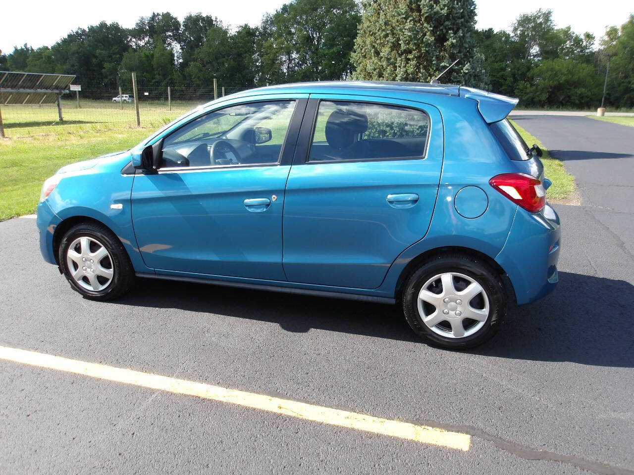 Used 2020 Mitsubishi Mirage ES FWD image 12