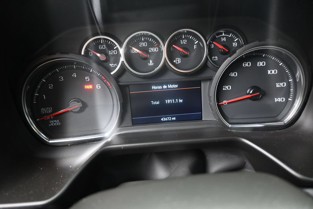 Used 2023 Chevrolet Tahoe LS RWD image 12