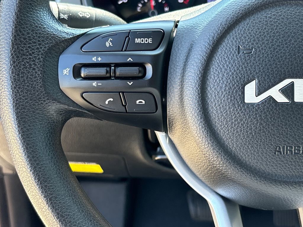 Used 2023 Kia Rio S FWD image 18