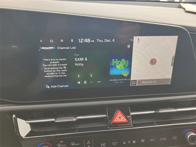 Used 2023 Kia Niro EX Touring image 24