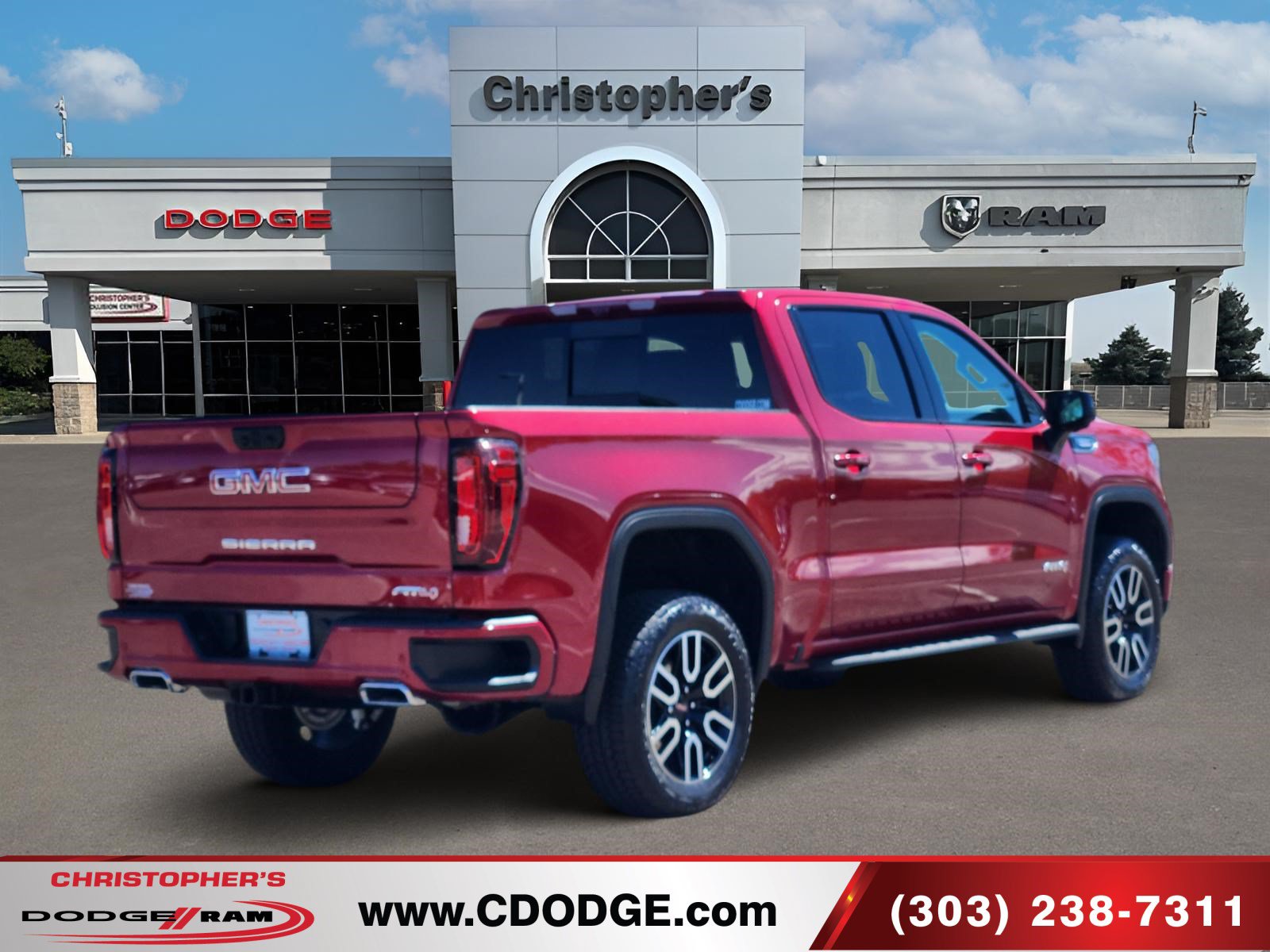 Used 2025 GMC Sierra 1500 AT4 w/ AT4 Premium Package AWD/4WD image 3