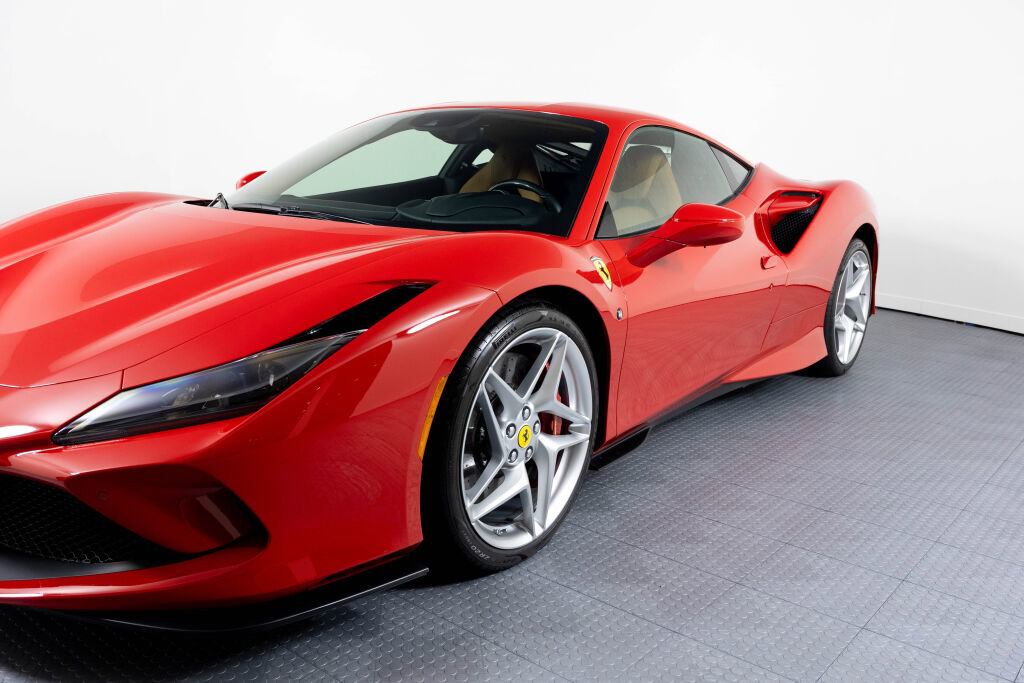Certified 2020 Ferrari F8 Tributo image 11