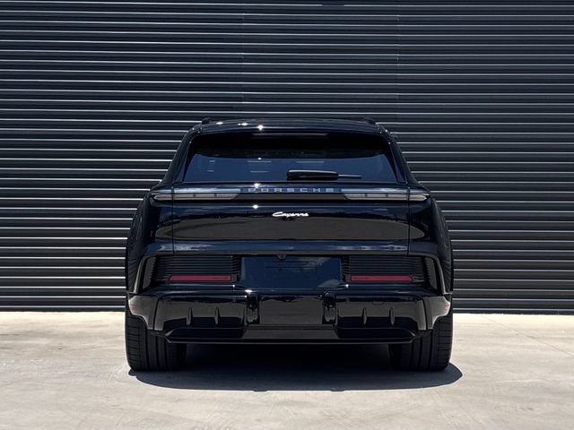 New 2026 Porsche Cayenne Electric AWD/4WD image 6