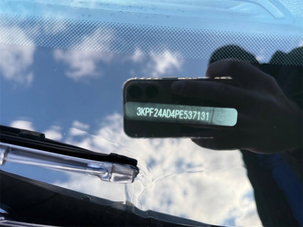 Certified 2023 Kia Forte LXS image 28