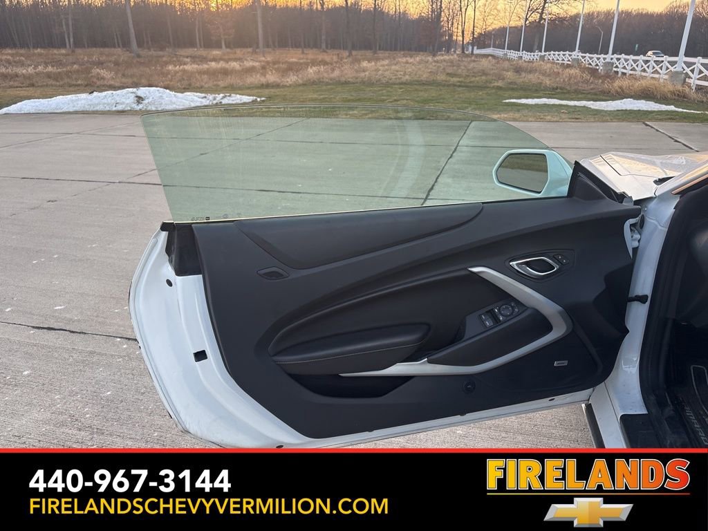 Certified 2018 Chevrolet Camaro LT image 10