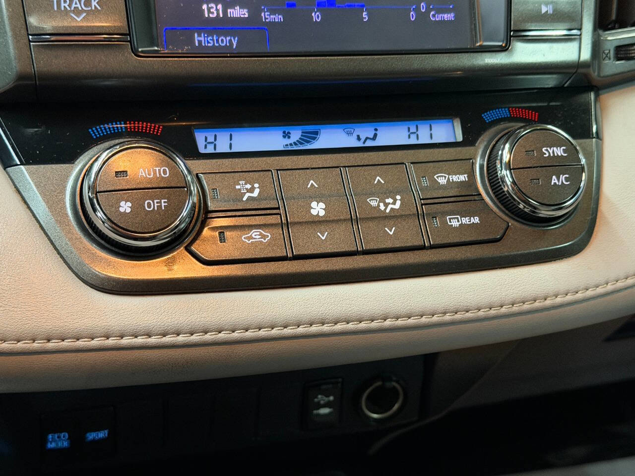 Used 2013 Toyota RAV4 XLE image 39