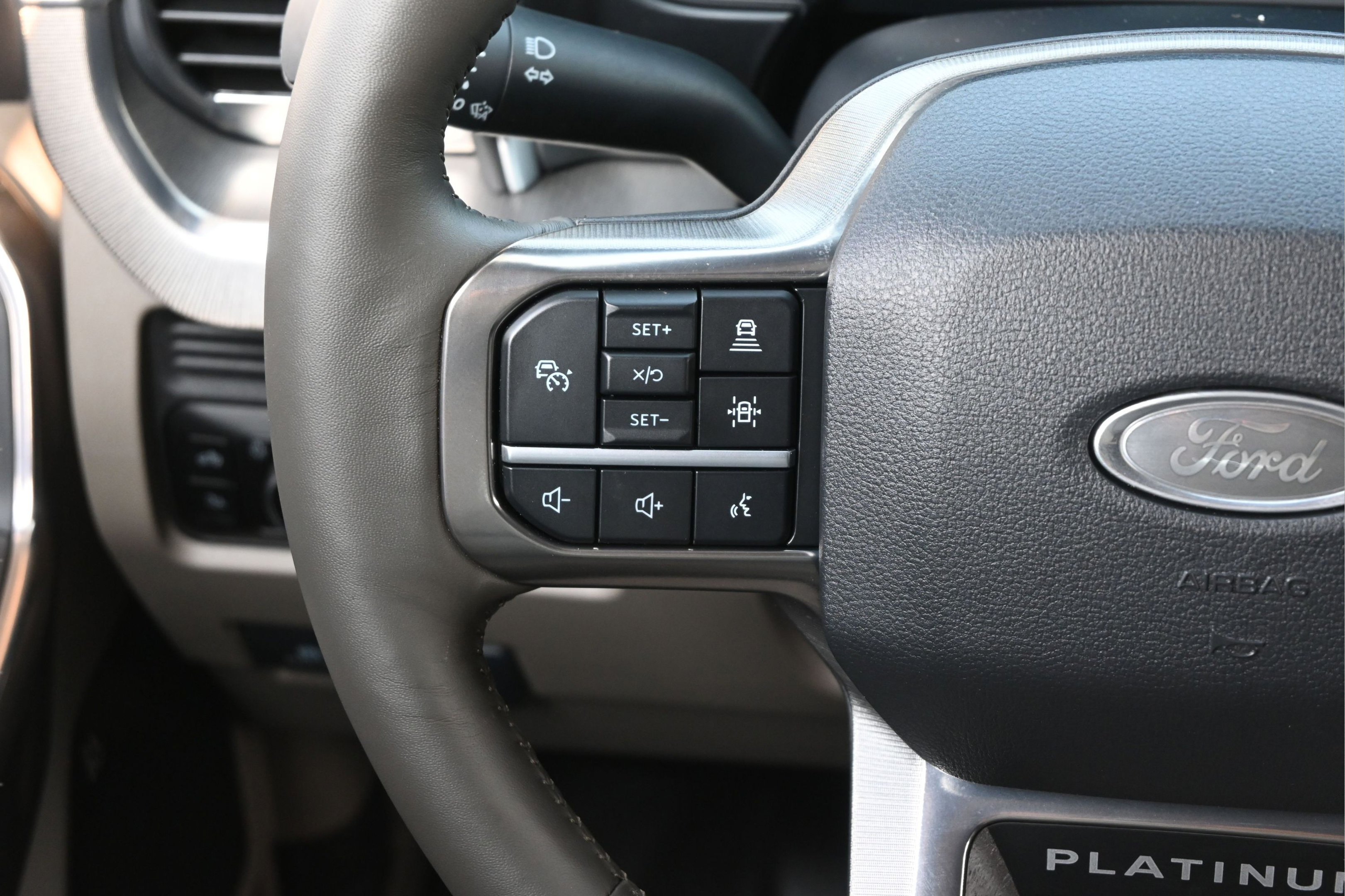Used 2026 Ford F450 Platinum w/ Platinum Plus Package AWD/4WD image 18