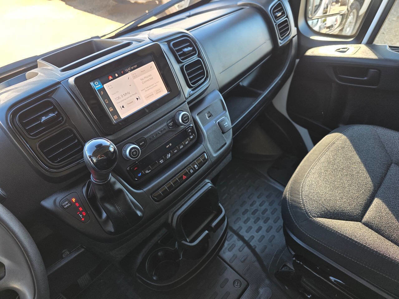 Used 2023 RAM ProMaster 2500 image 16