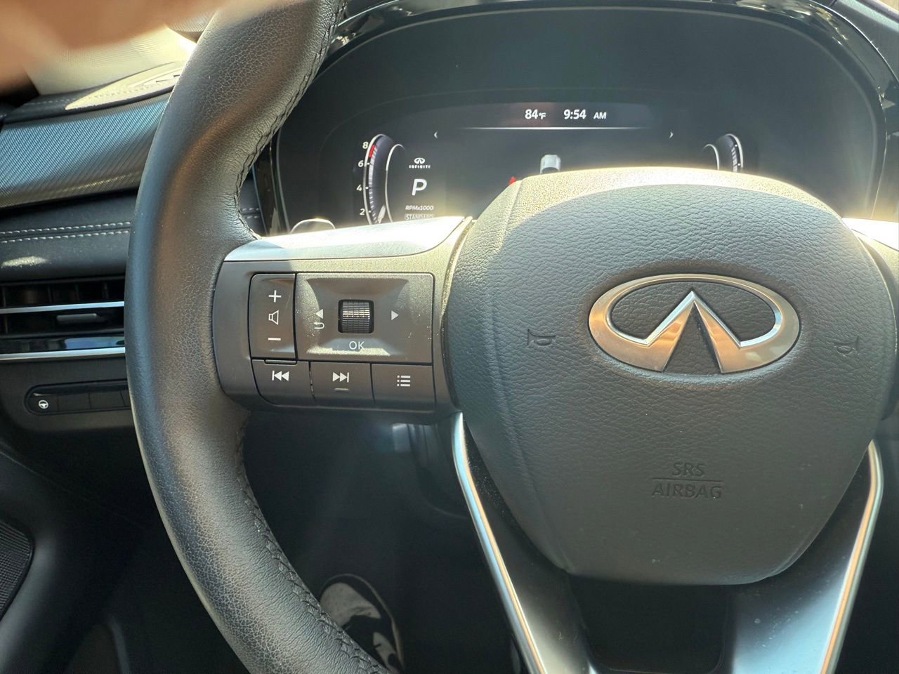 Certified 2024 INFINITI QX60 Luxe w/ Cargo Package image 18