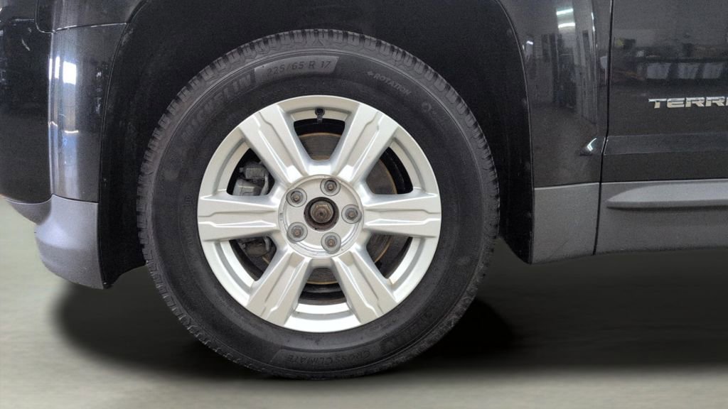 Used 2015 GMC Terrain SLE w/ Convenience Package image 24