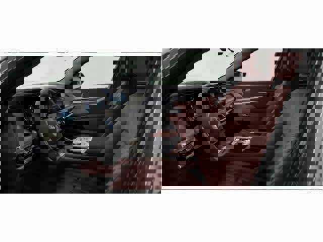 Used 2025 BMW i7 eDrive50 image 15