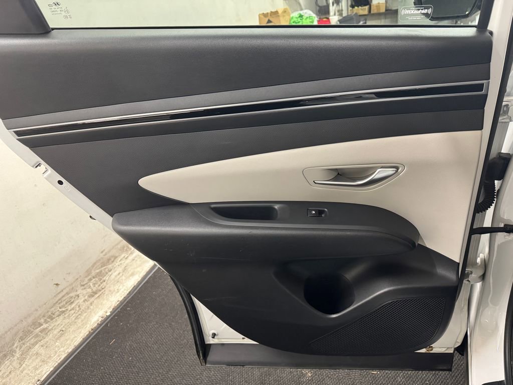 Used 2024 Hyundai Tucson SEL image 16